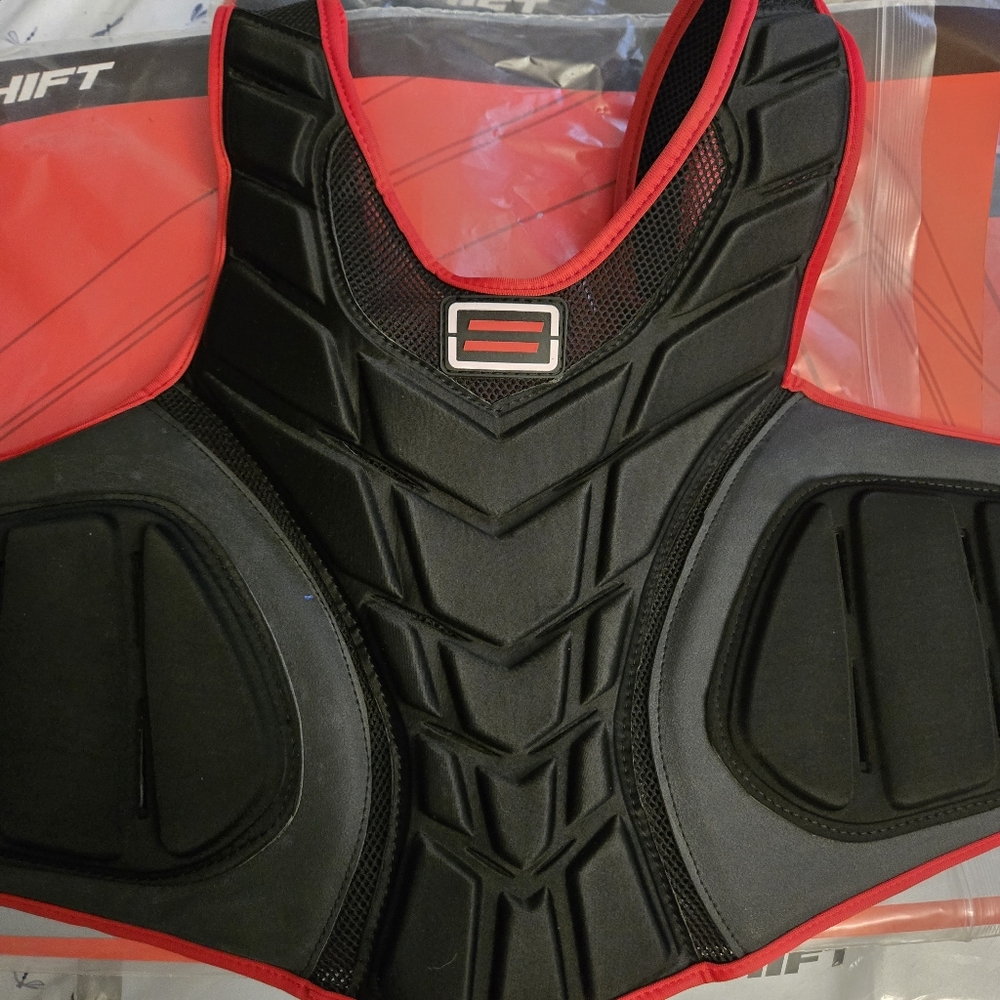 Shift Commando XP Rib Vest Red & Black Adult Medium